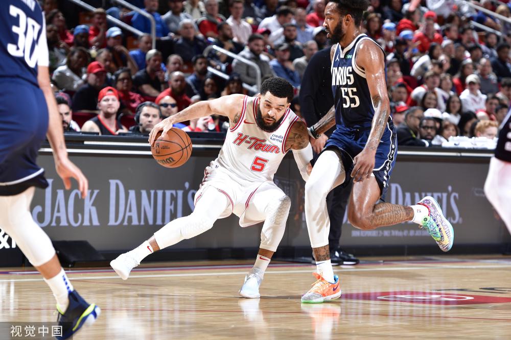 尼亚的替代 尼亚的替代