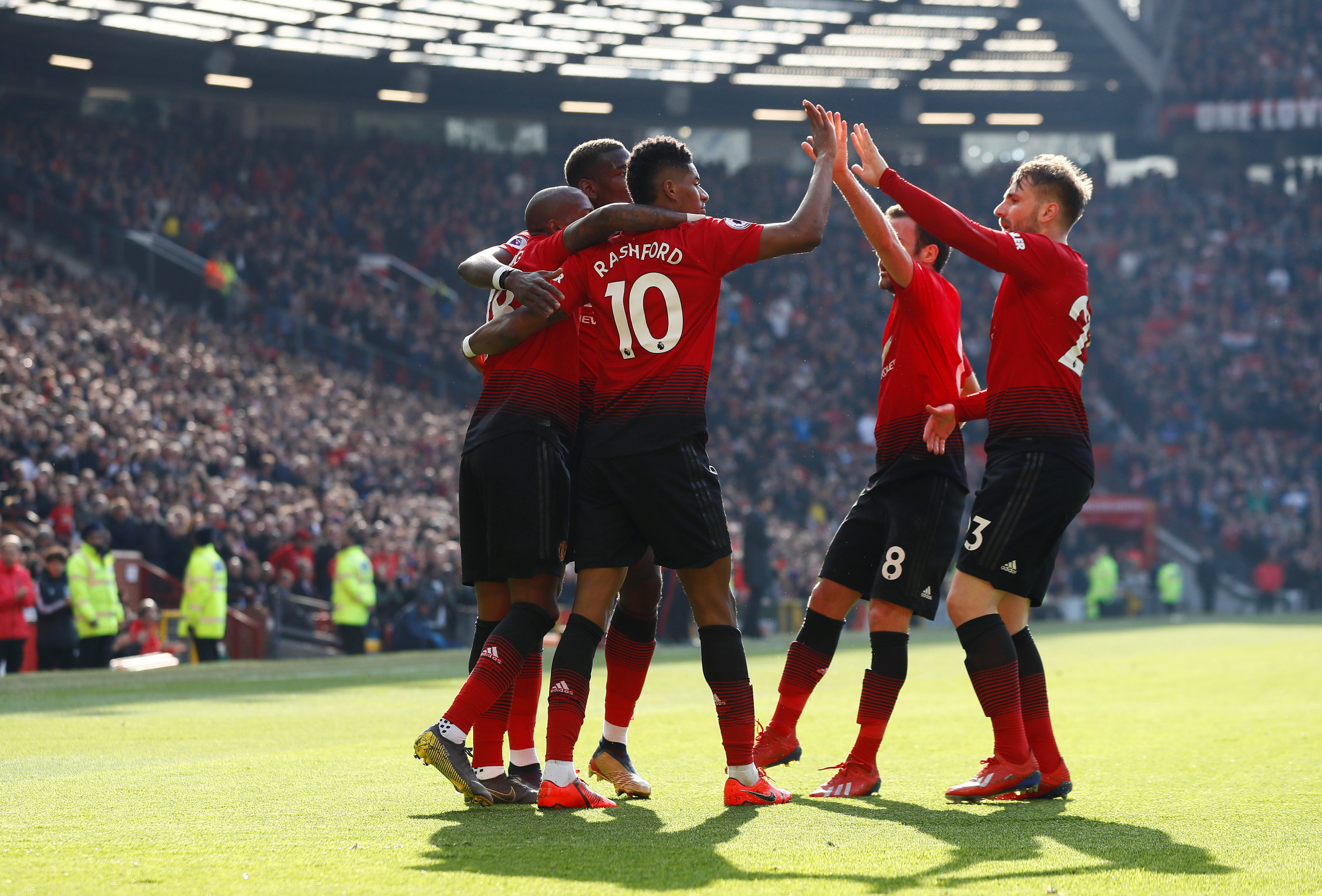 不仅迫使人 不仅迫使人